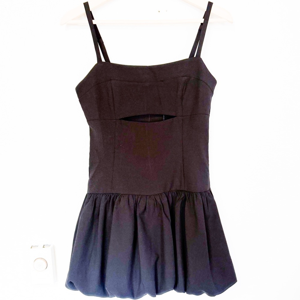 Le Lis Black Athleisure Bubble Hem Tennis Dress Front Cutout NWT